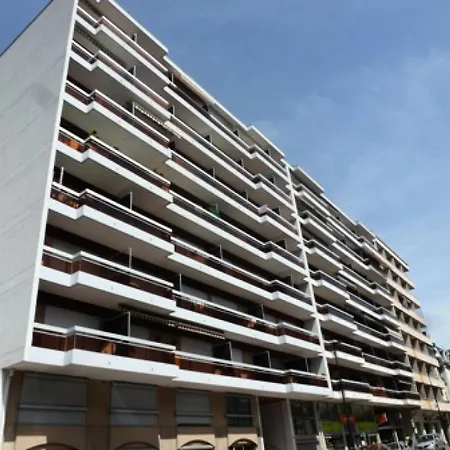 Résidence L'elvire - Très Fonctionnel Dans Quartier Animé ! Mae-6604