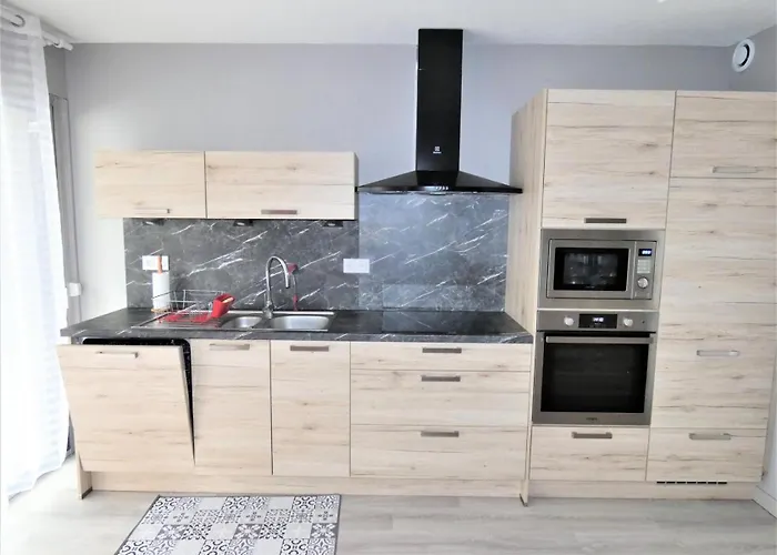 L'elvire - Tres Fonctionnel Dans Quartier Anime ! Mae-6604 エクスレバン